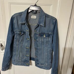 Levi’s Classic Denim Jacket